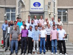 81 mezunları nostalji yaptı